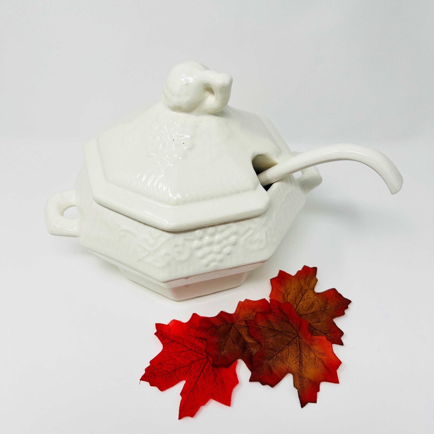 California Pottery USA #410 Soup / Gravy Tureen w/ Lid & Ladle Ceramic - Southern Love Interiors